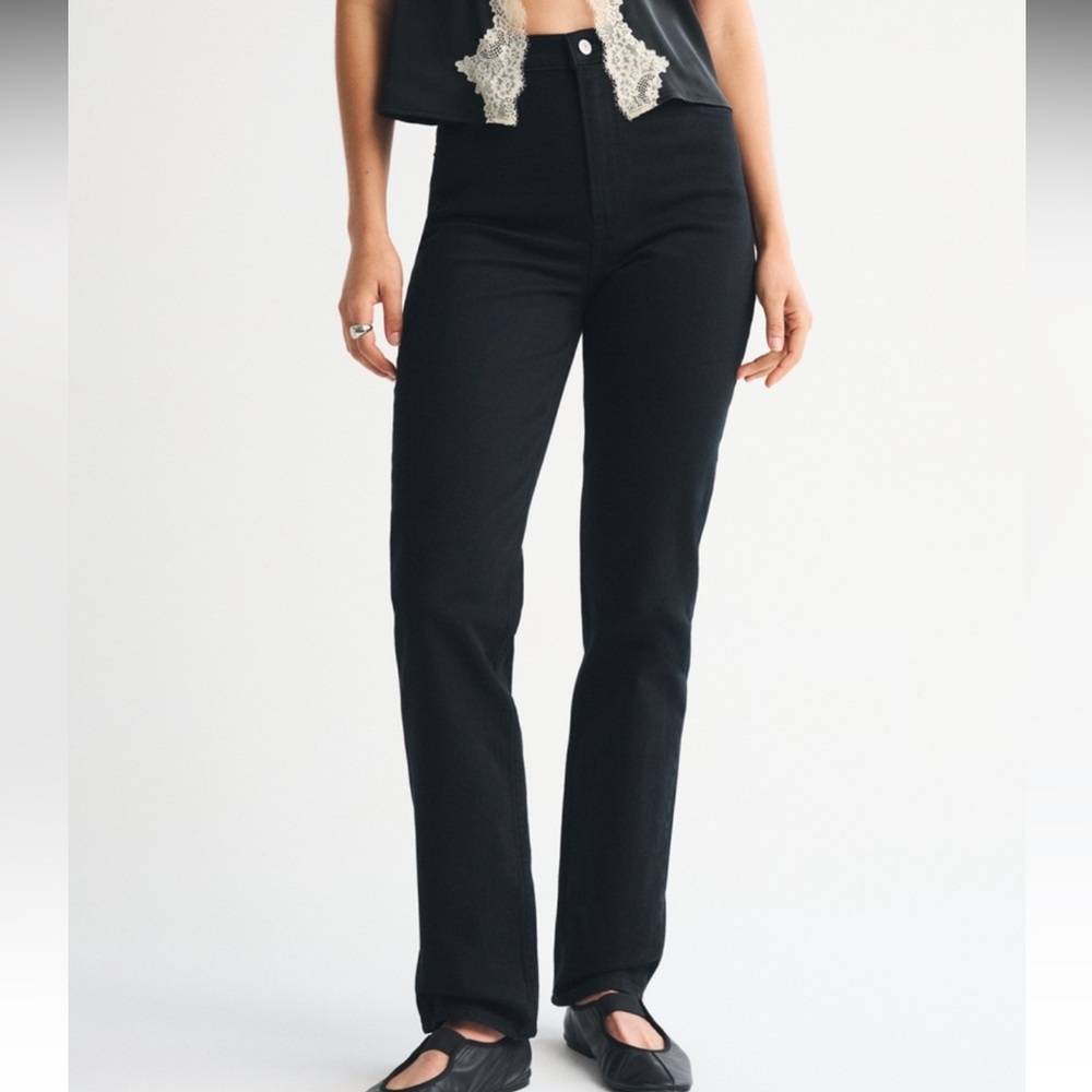 A&F 90s ultra high-rise straight jeans 26L
